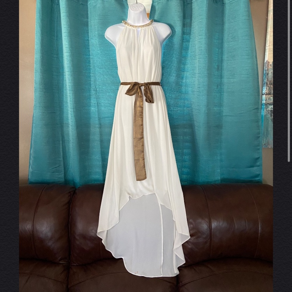 🆕✨ High Low White Dress